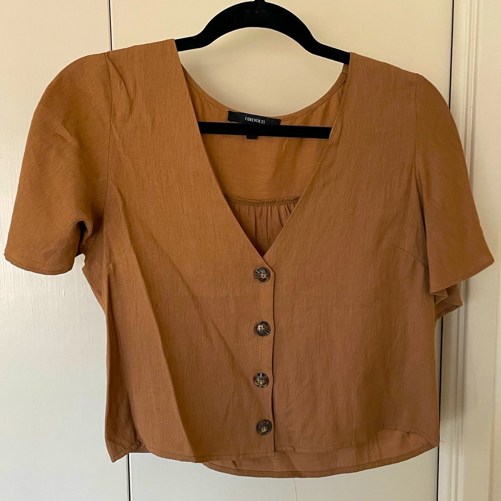 Forever 21 Brown Cropped Short Sleeve Button Up Top - Size M